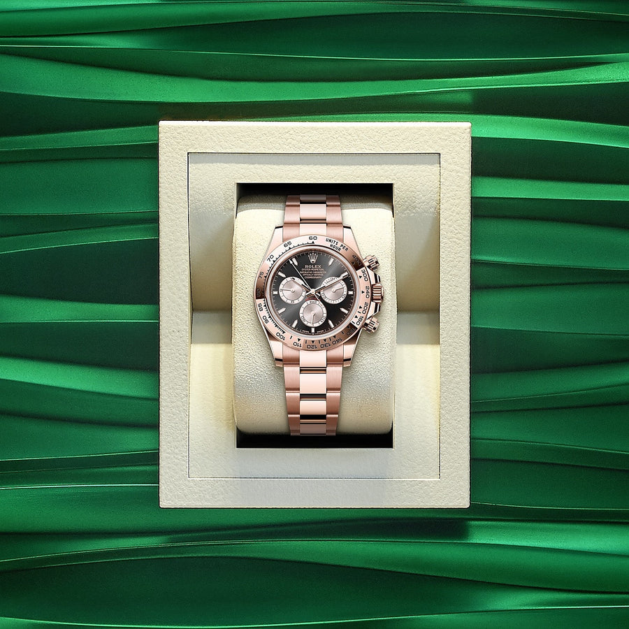 Cosmograph Daytona 40mm, 18k Everose Gold, Ref# 126505-0001 — image 4