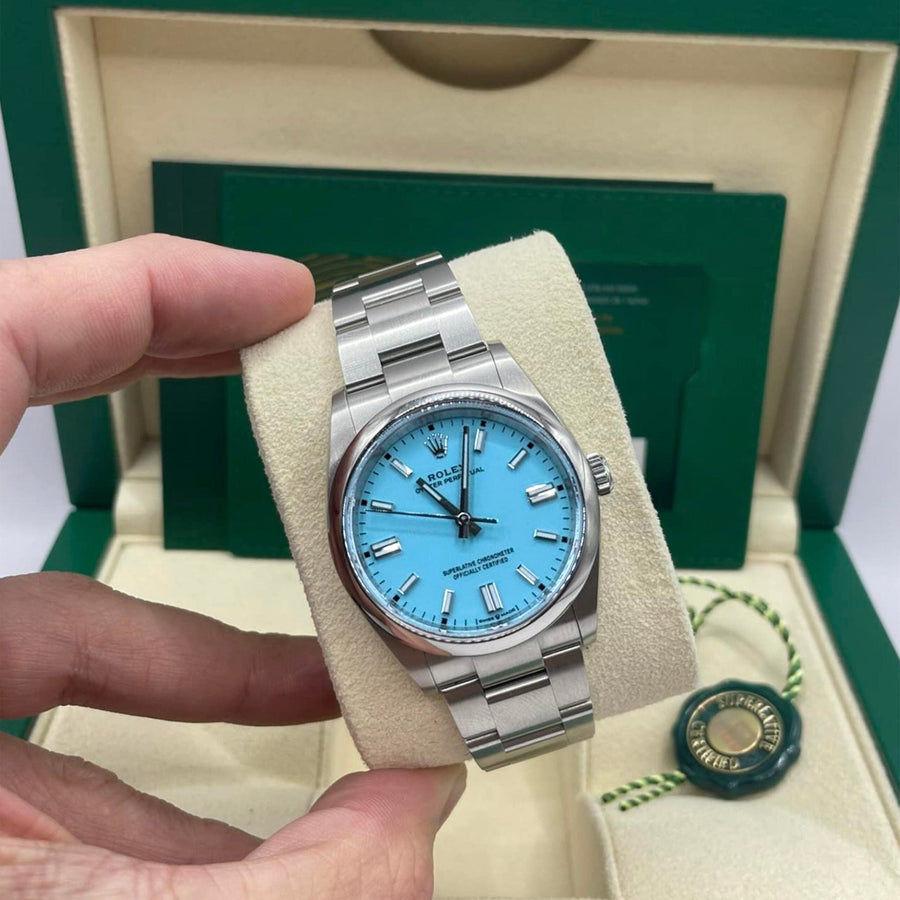 Oyster Perpetual 36, Turquoise blue dial, 36mm, Oystersteel Ref# 126000-0006 — image 12