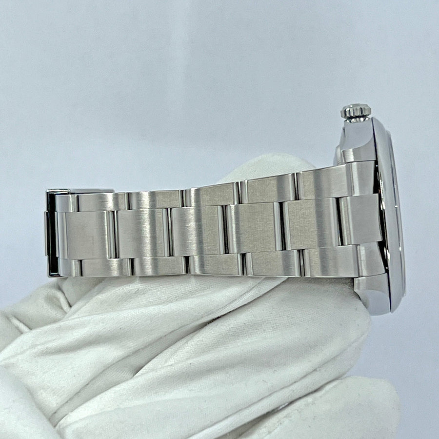 Oyster Perpetual 41 No Date, Oystersteel, 41mm, Oyster, Ref# 124300-0005 — image 12
