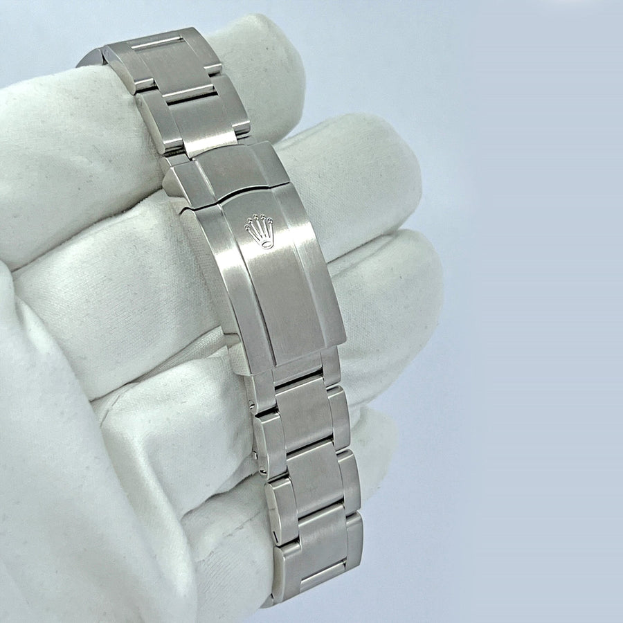 Oyster Perpetual 41 No Date, Oystersteel, 41mm, Oyster, Ref# 124300-0005 — image 13