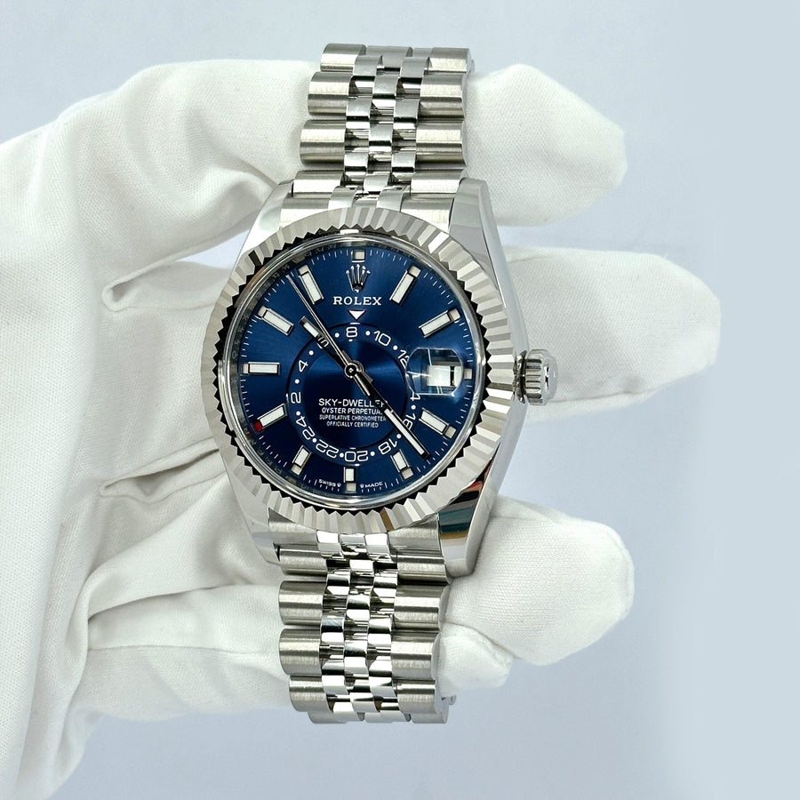 Sky-Dweller, 42mm, Oystersteel and 18k White Gold, Blue, Jubilee, Ref# 336934-0006 — image 10