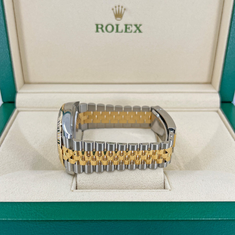Datejust 41, 18k Yellow Gold and Stainless Steel, 41mm, Ref# 126333-0014 — image 16