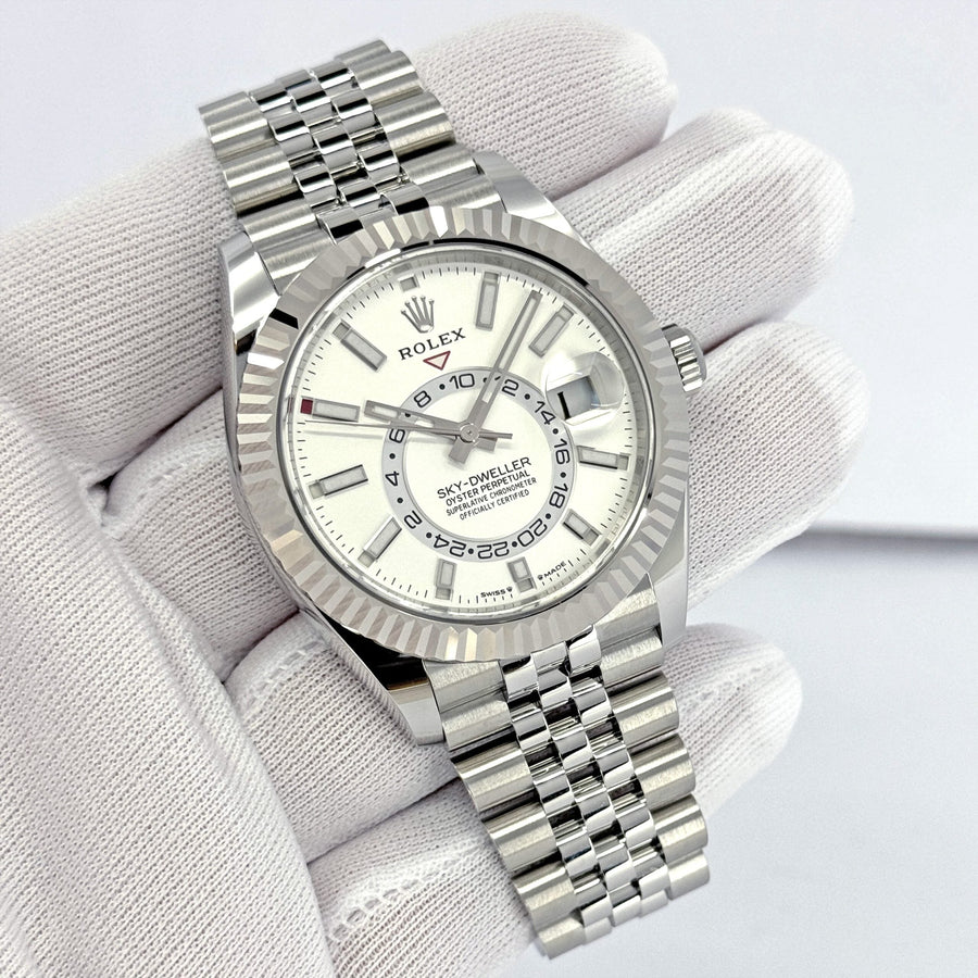 Sky-Dweller, 42mm, Oystersteel and 18k White Gold, White, Jubilee, Ref# 336934-0004 — image 14