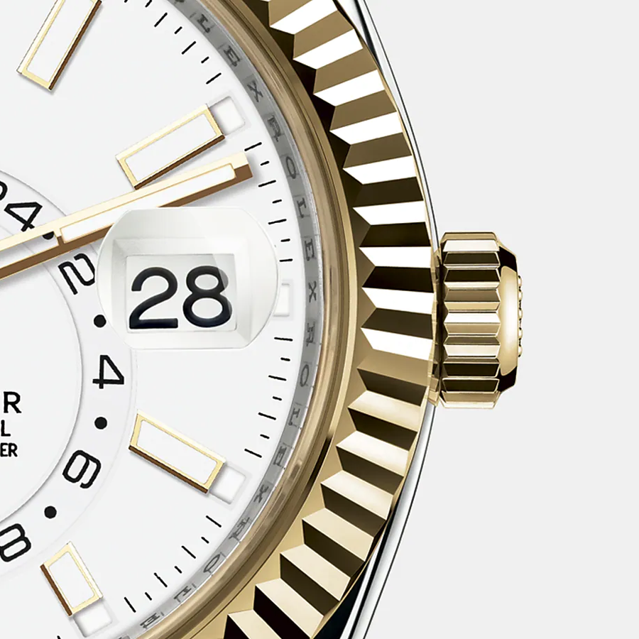 Sky-Dweller 42mm, Oystersteel and 18k Yellow Gold, Ref# 326933-0010 — image 4