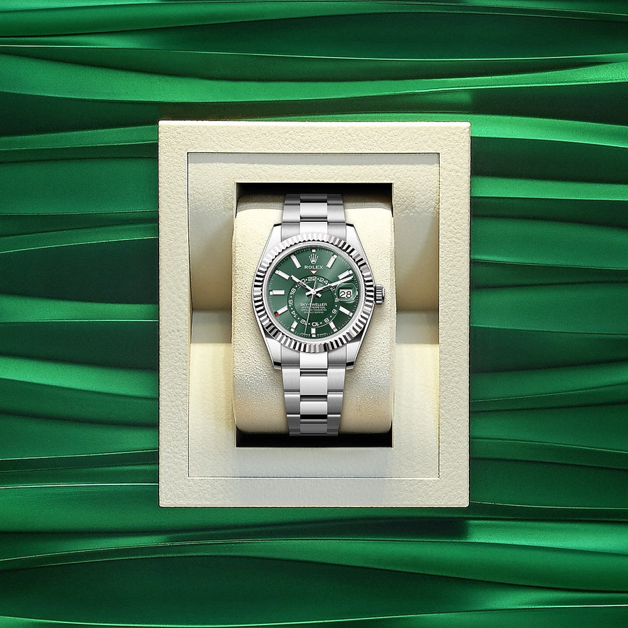 Sky-Dweller, 42mm, Oystersteel and 18k White Gold, Green, Oyster, Ref# 336934-0001 — image 5